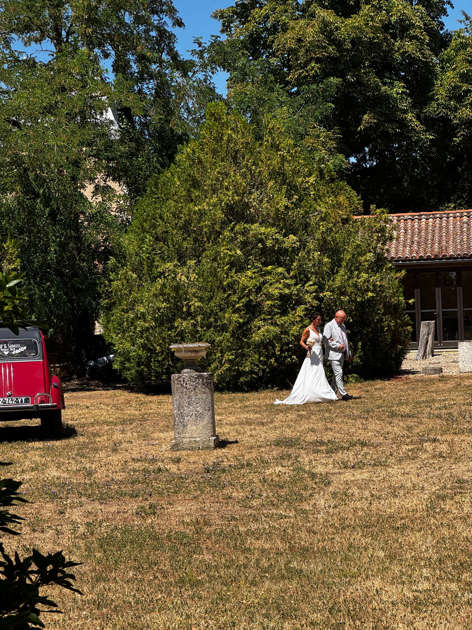 MARIAGE LAIQUE